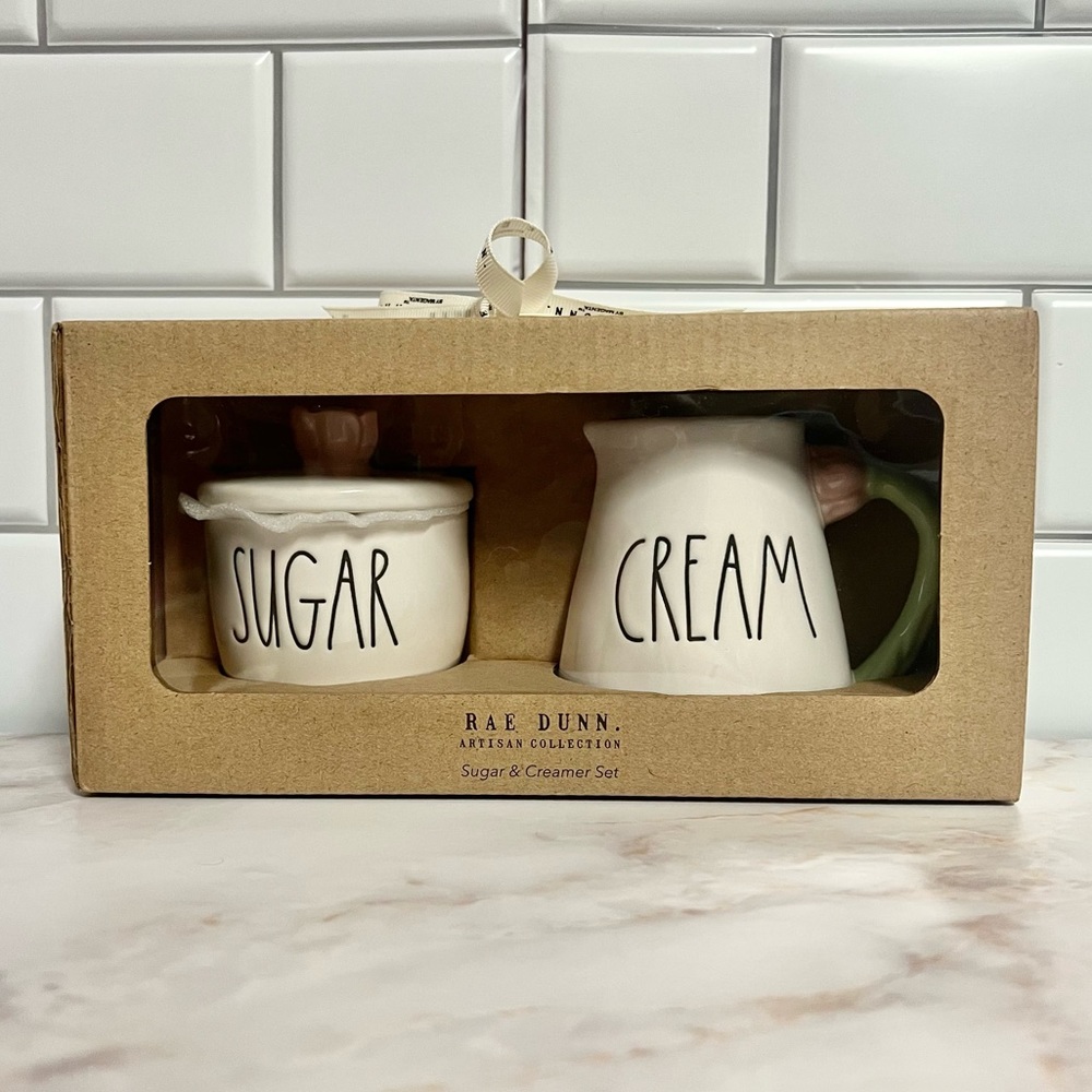 Rae Dunn Sugar & Creamer Set